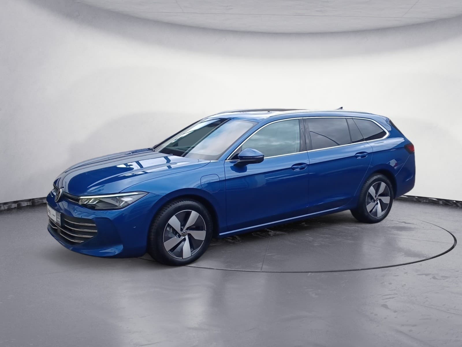 Volkswagen - Passat Business 1,5 l eHybrid OPF