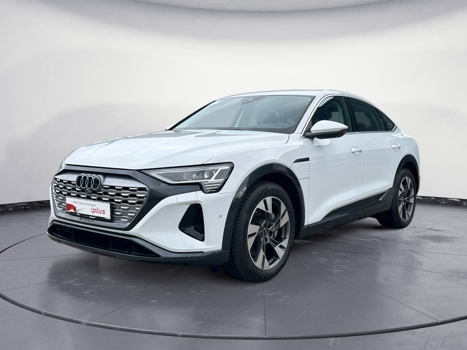 Audi - Q8 e-tron Sportback