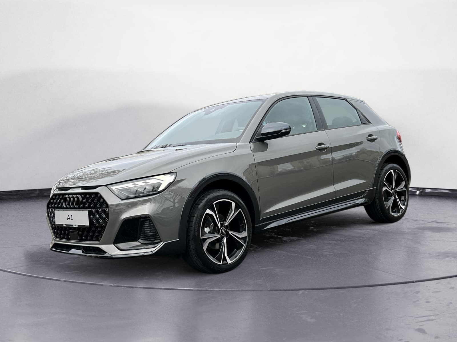 Audi - A1 allstreet 35 TFSI 110(150) kW(PS ) S tronic