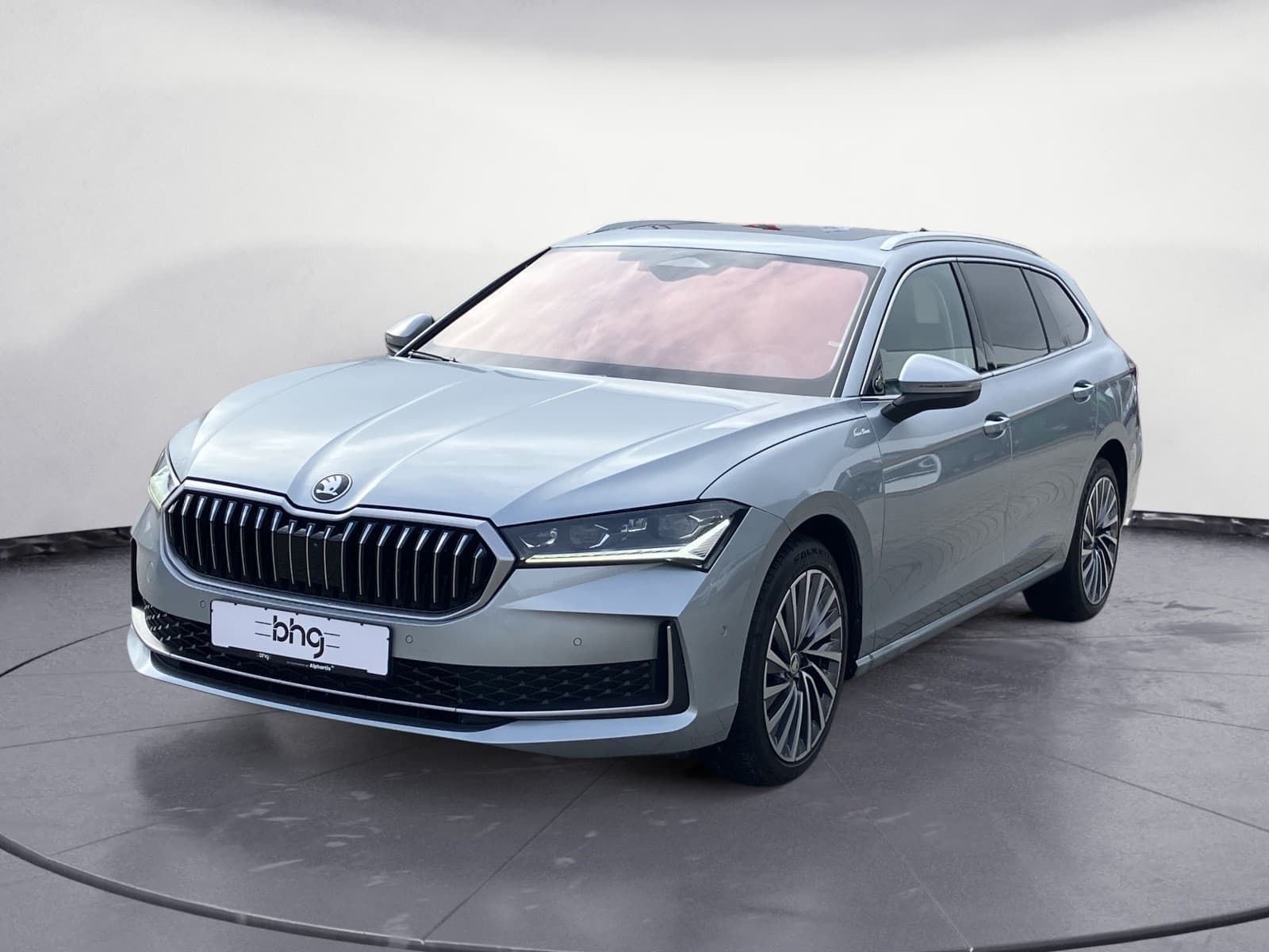 Skoda - Superb Combi 1.5 TSI DSG L&K