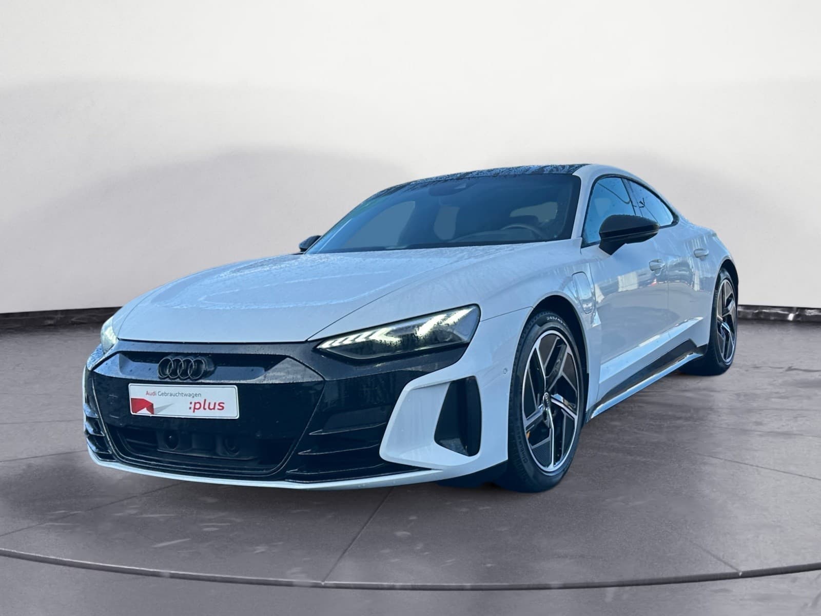 Audi - e-tron GT