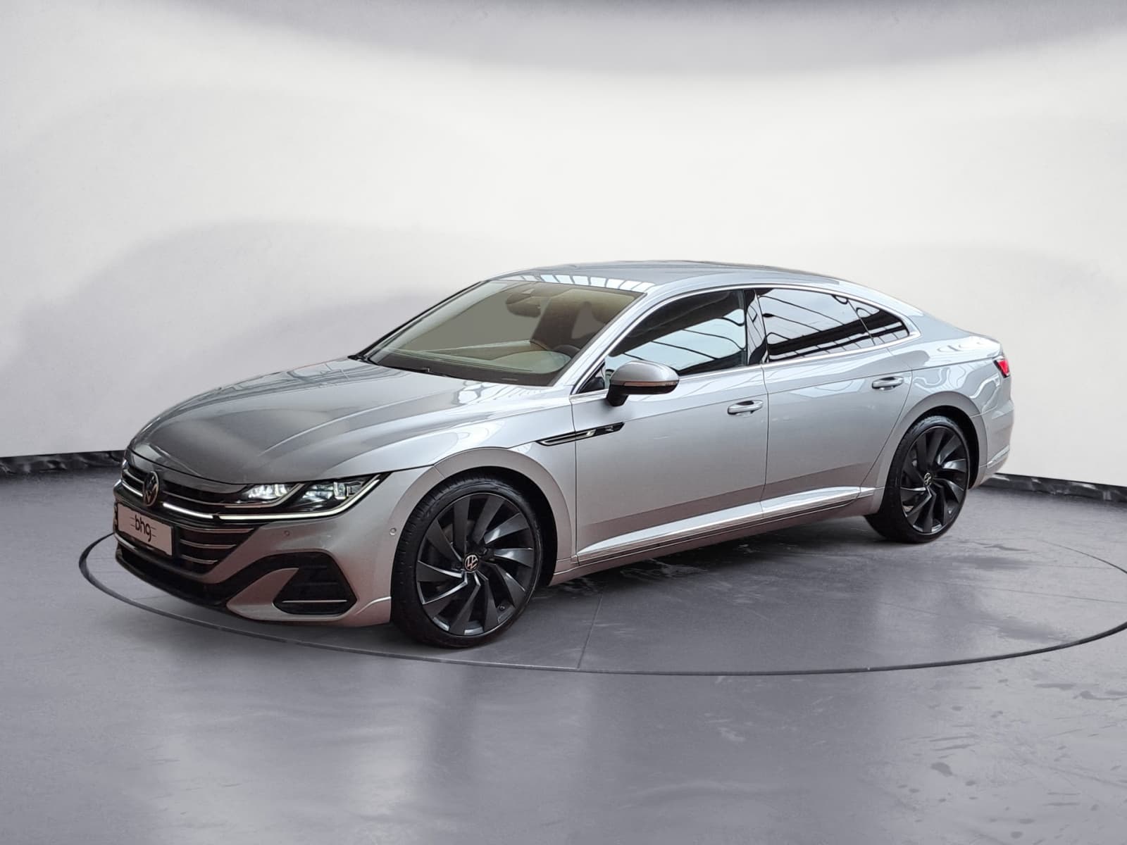 Volkswagen - Arteon 2.0 TDI SCR DSG R-Line