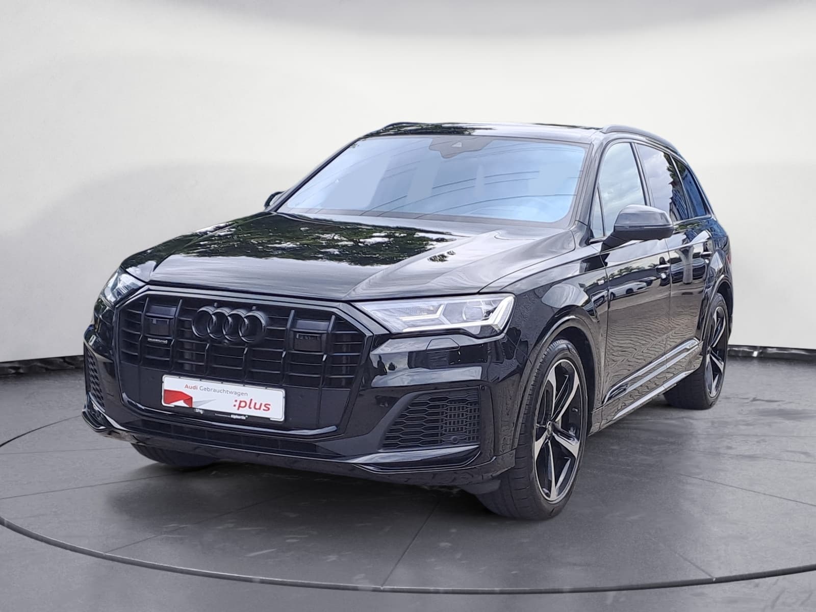 Audi - Q7 55 TFSI e