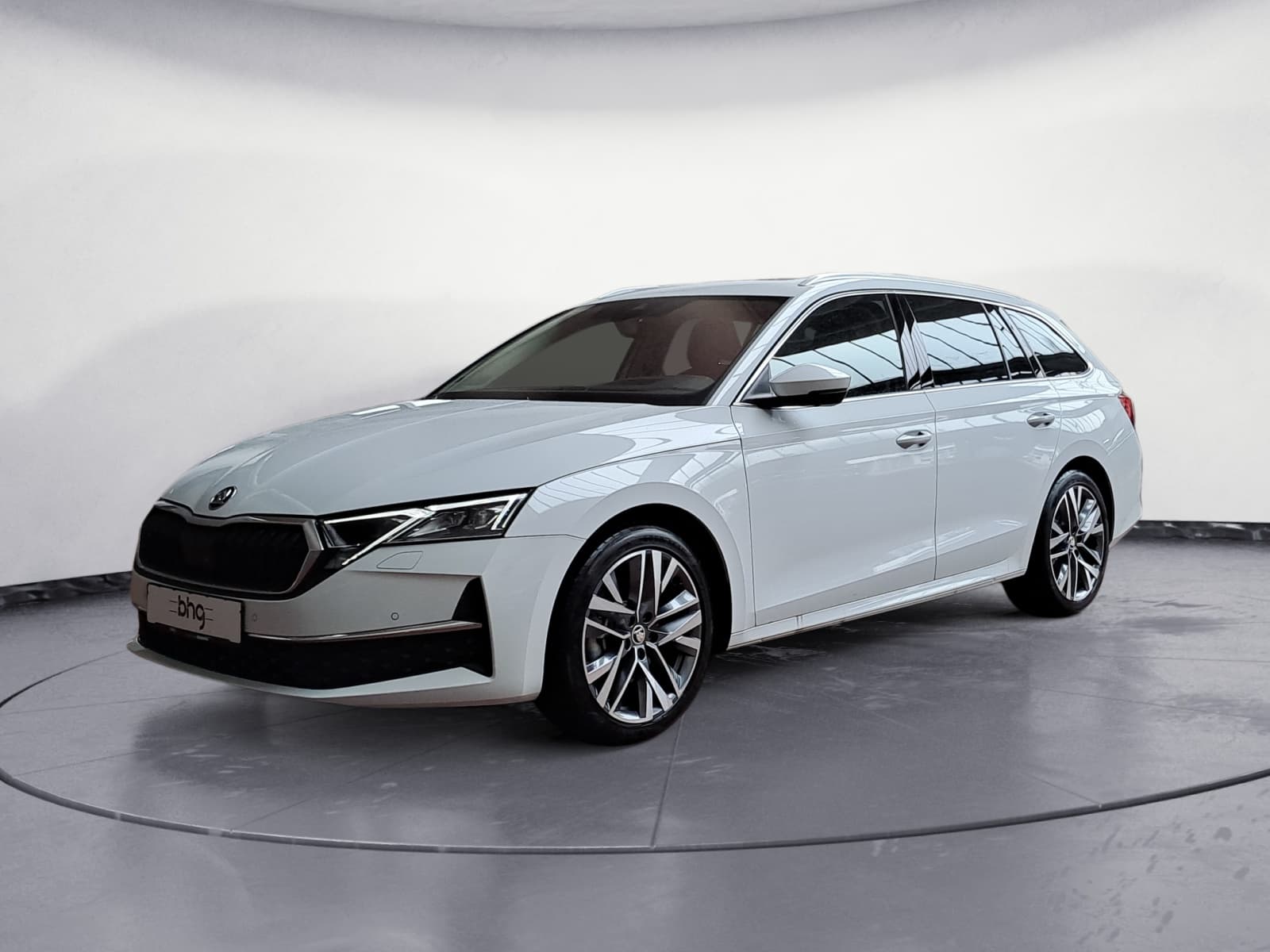 Skoda - Octavia Combi Ultimate Schwarz 2,0 TDI 1