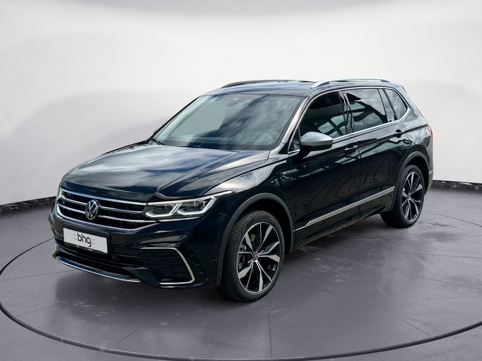 Volkswagen - Tiguan Allspace R-Line 2,0 l TSI OPF 4MOTION 7-Gang-Doppelkupplungsgetriebe DSG ,