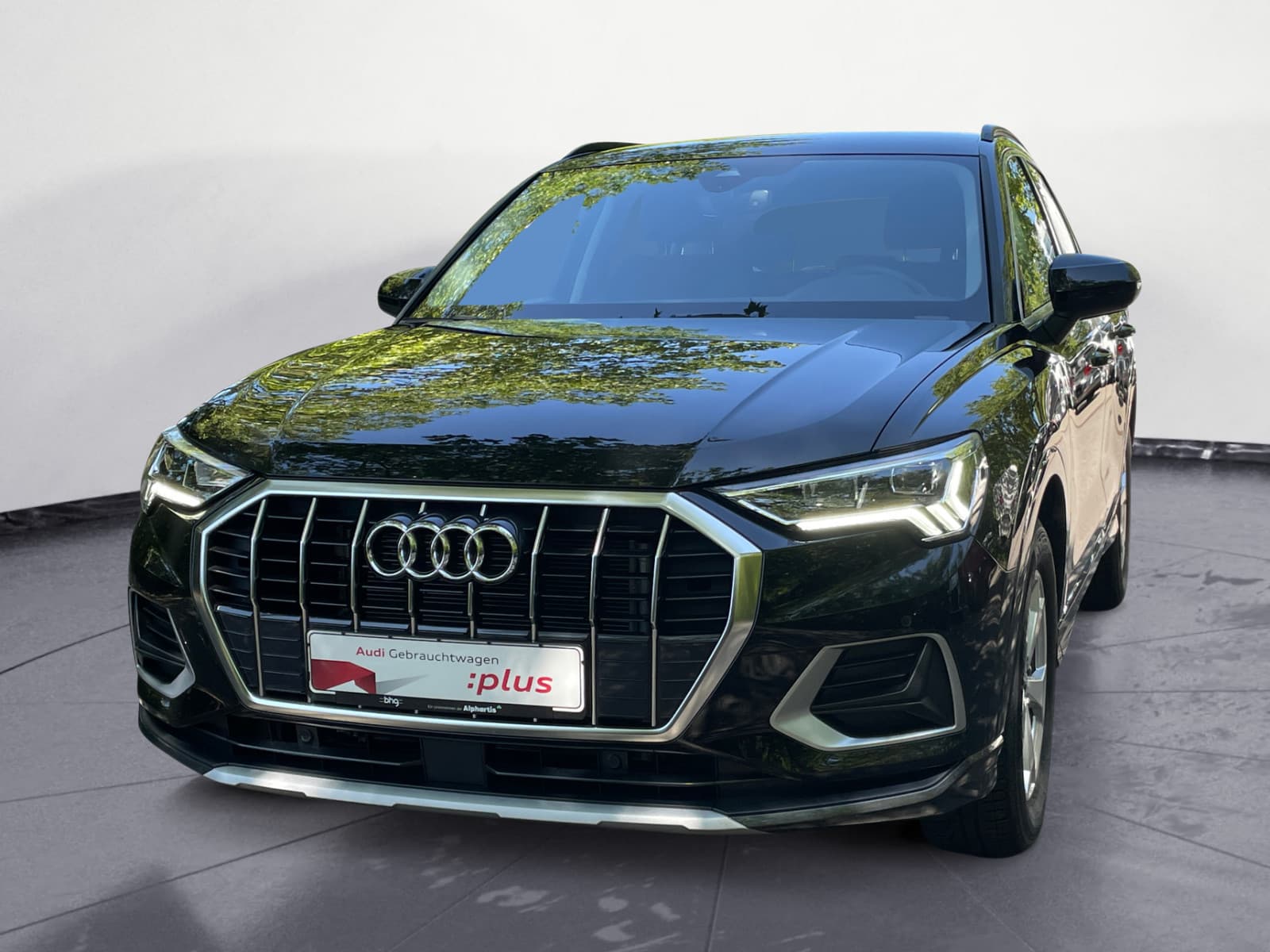 Audi - Q3