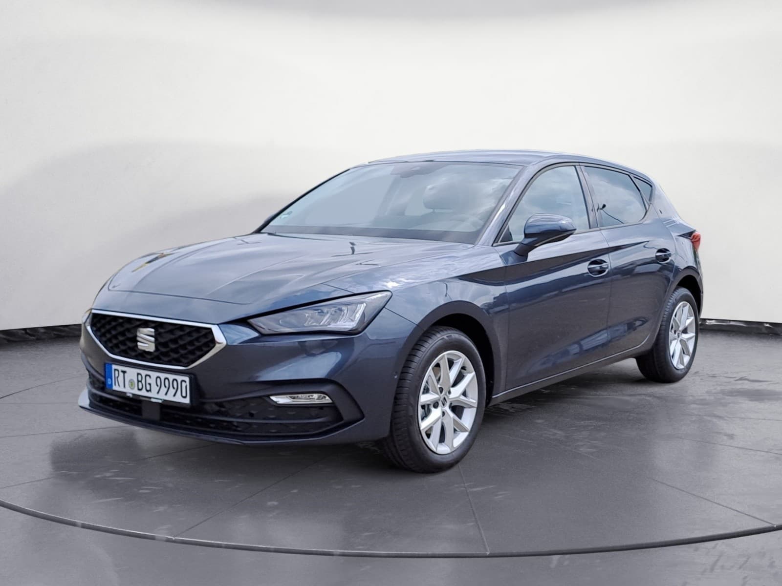 Seat - Leon Road Edition 1.5 eTSI  7-Gang-DSG