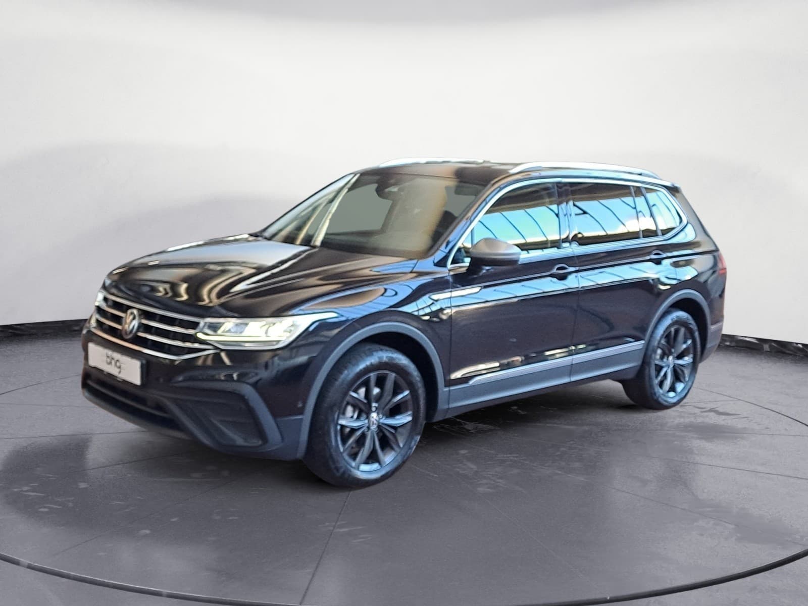 Volkswagen - Tiguan Allspace Life 2.0 l TDI SCR 110 k