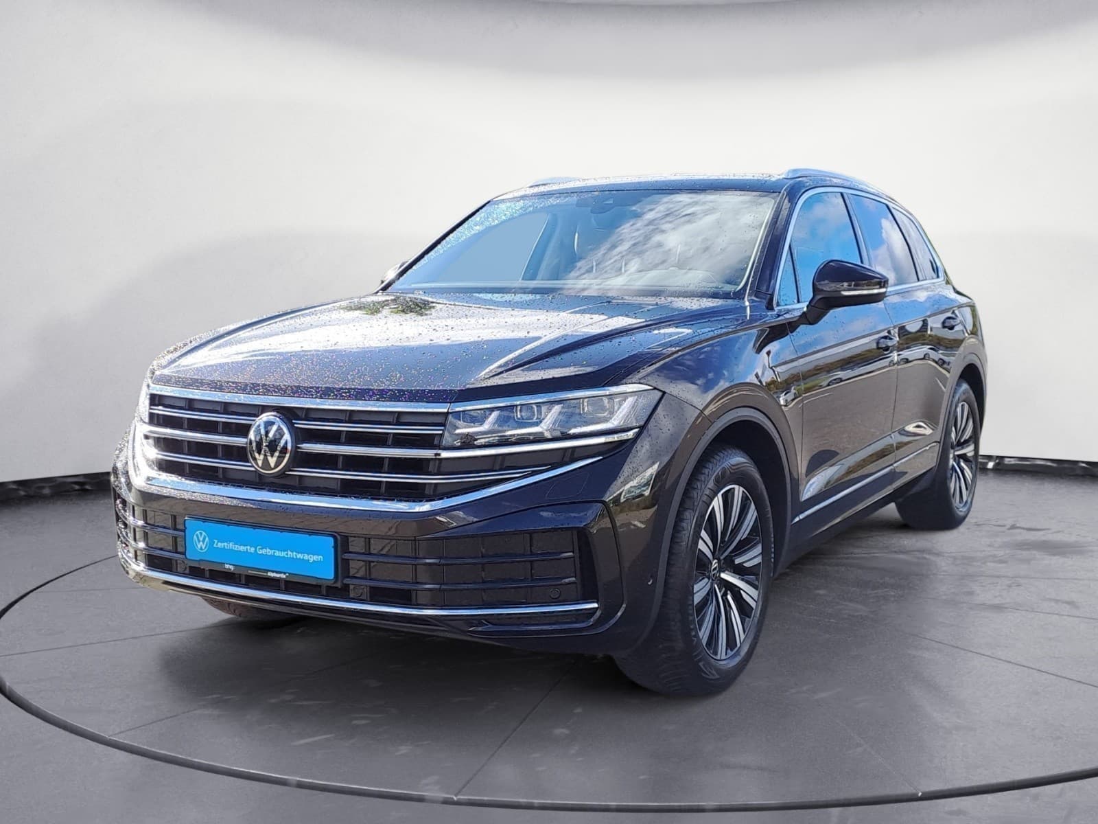 Volkswagen - Touareg