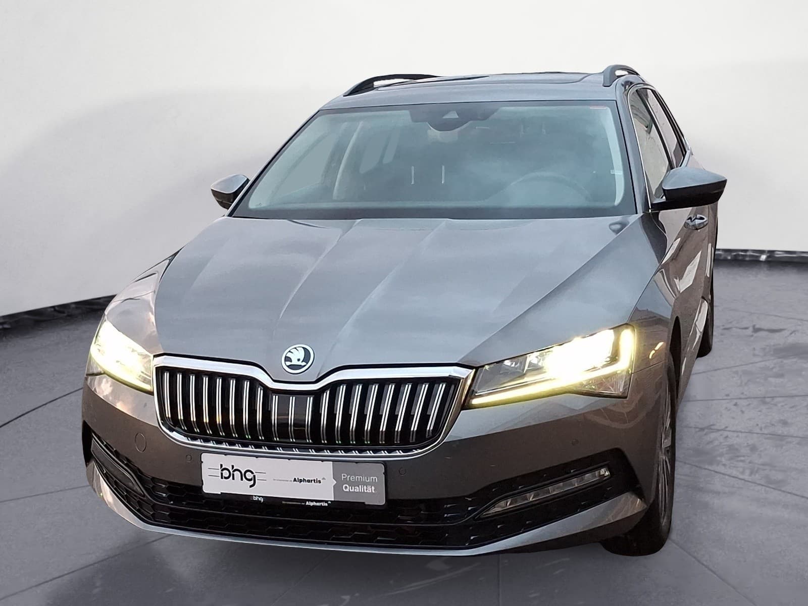 Skoda - Superb Combi 2.0 TDI DSG Ambition