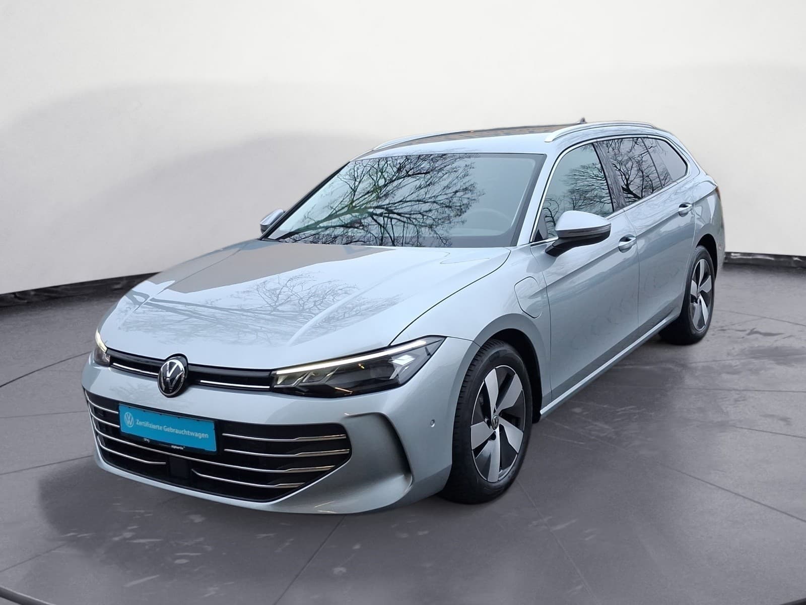 Volkswagen - Passat Business 1,5 l eHybrid OPF