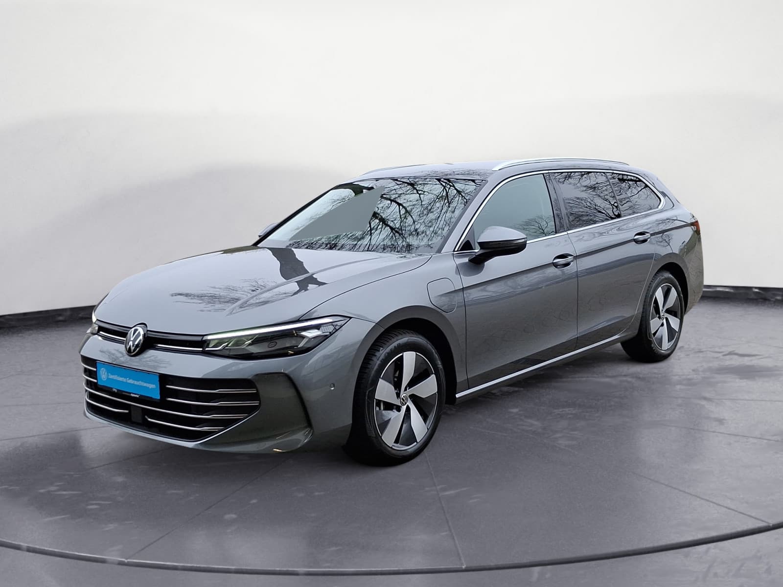 Volkswagen - Passat 1.5 eTSI DSG Business