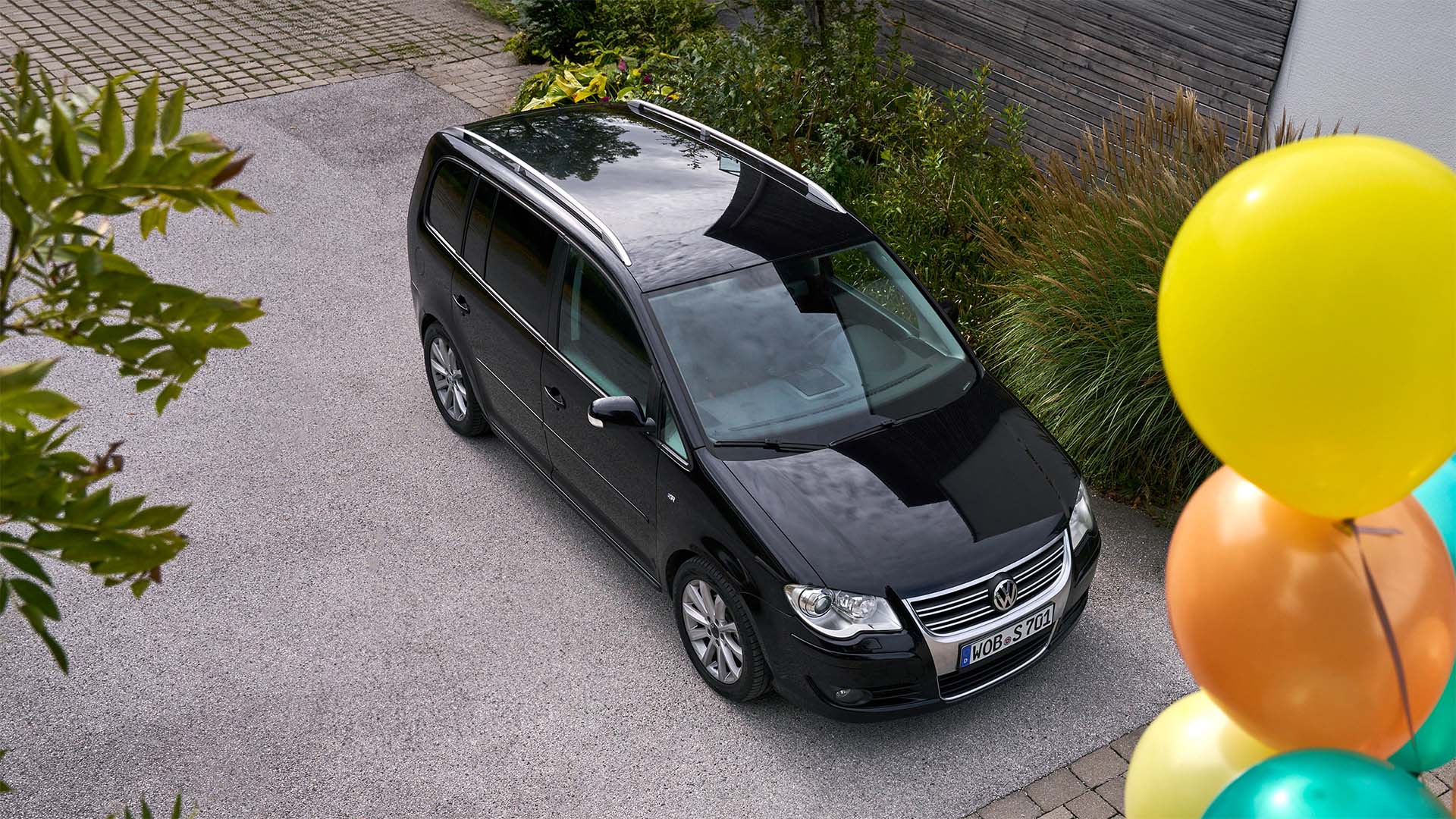 VW Touran Galerie 1.jpg