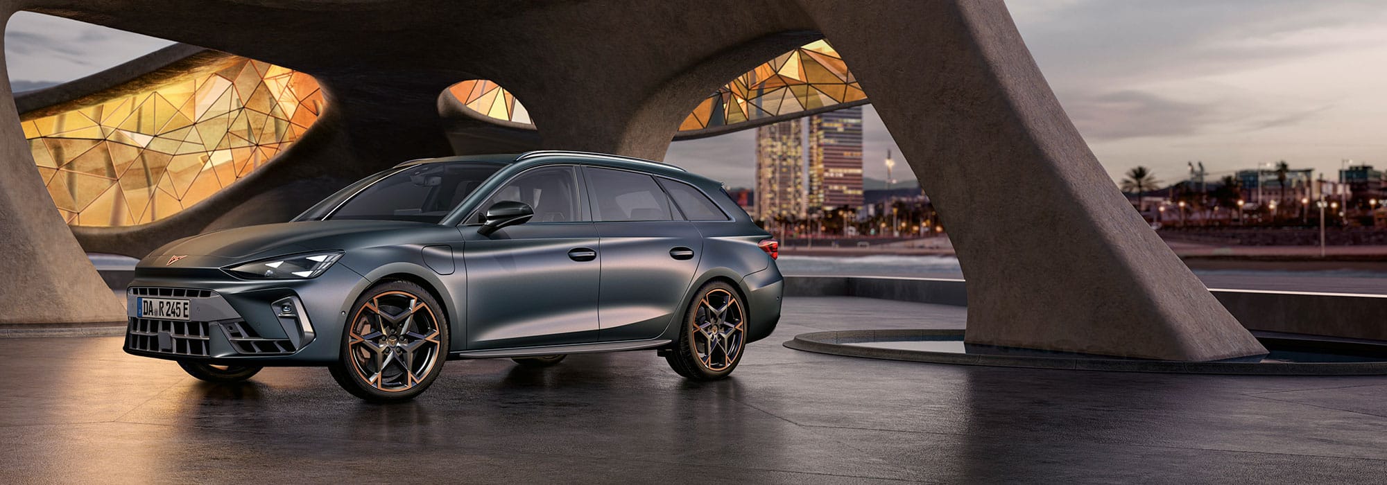 CUPRA Leon Sportstourer e-HYBRID