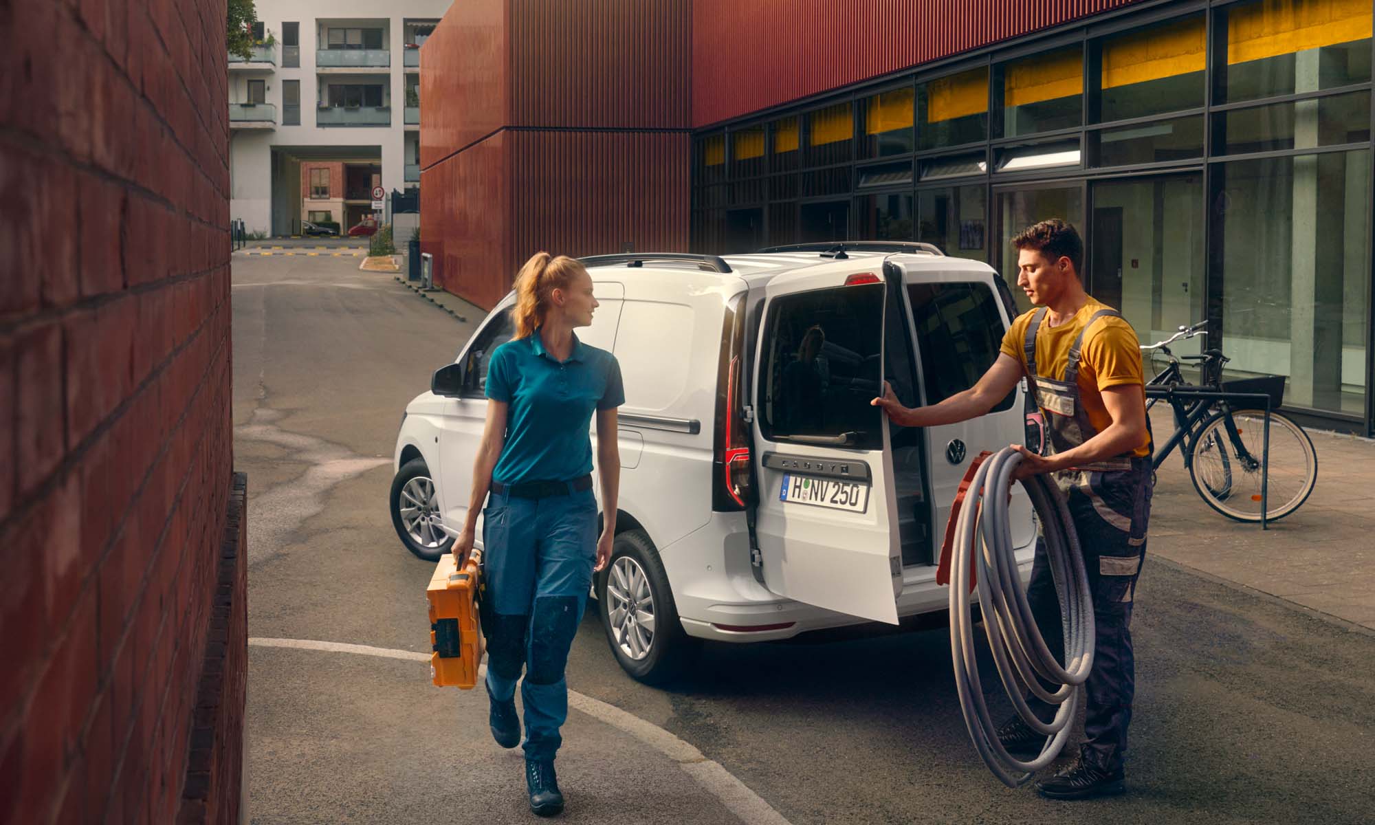 Header Caddy5.jpg