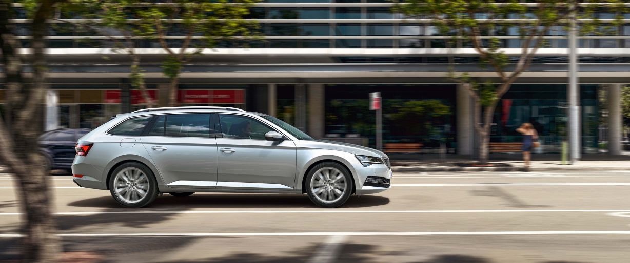 Der  Škoda Superb Combi