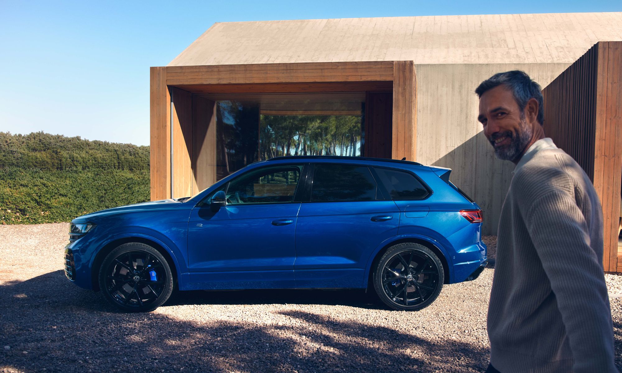 Touareg Elegance 3,0 l V6 eHybrid OPF 4MOTION 250 kW (340 PS) / 100 KW (136 PS) 8-Gang-Automatik (Tiptronic)