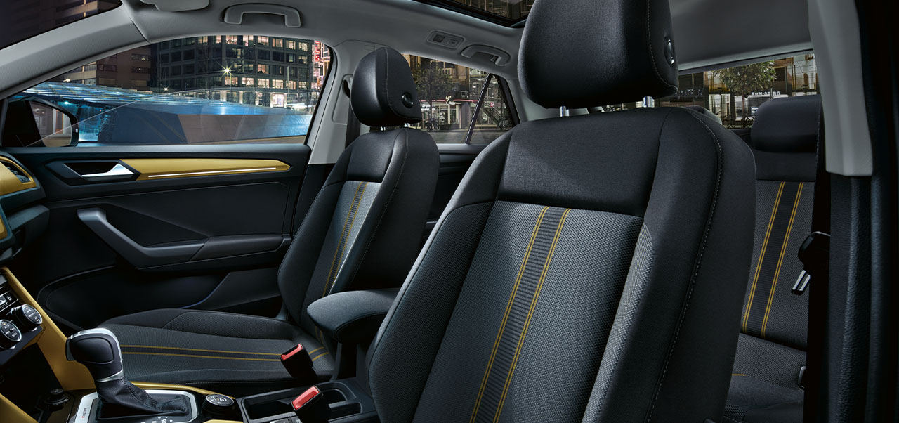 VW T-Roc Sitze.jpg