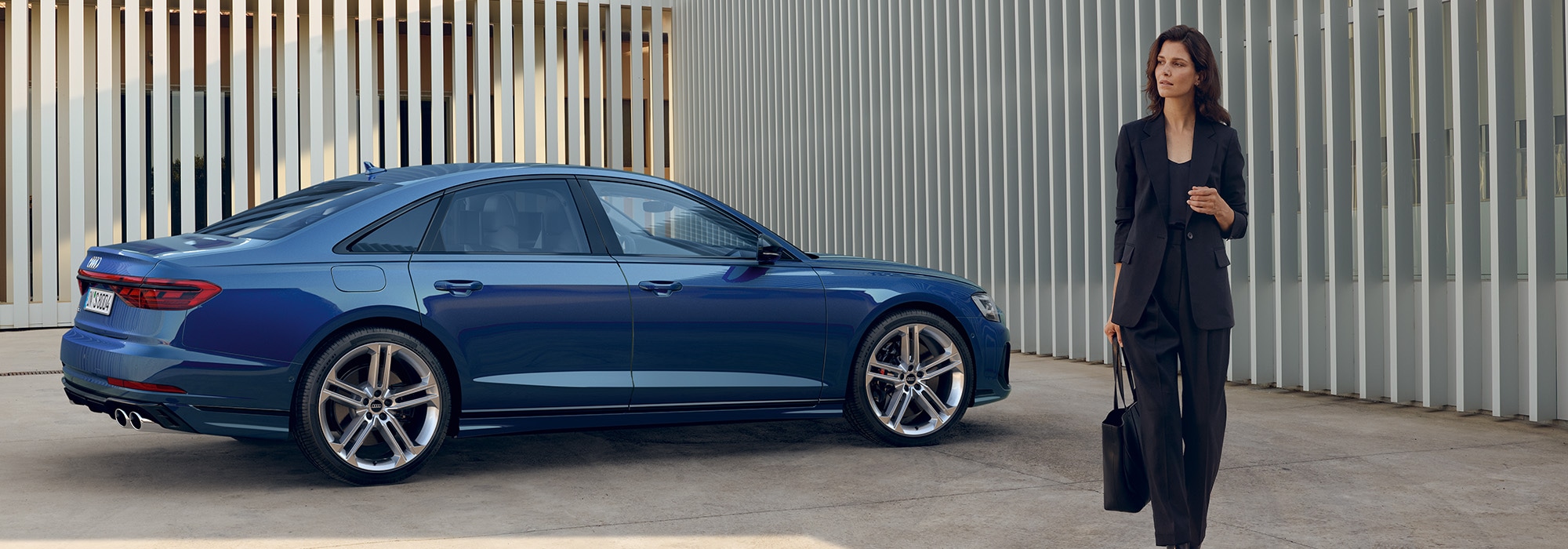 Audi S8 TFSI 420(571) kW(PS) tiptronic