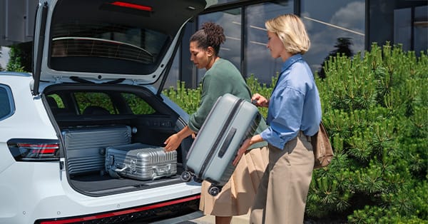 VW Passat Innenraum.jpg